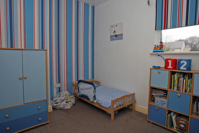Photo 12