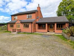 19 Horn Grove, Stanklyn Lane, Stone, Kidderminster DY10 4HR