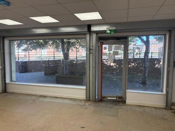 Lichfield_AV29 (3).jpg