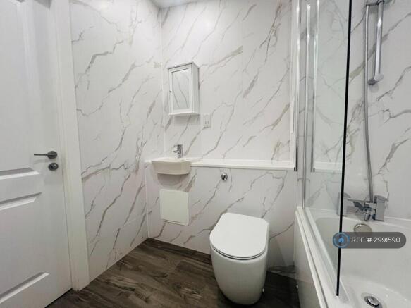 1 bed Flat to rent Image 9