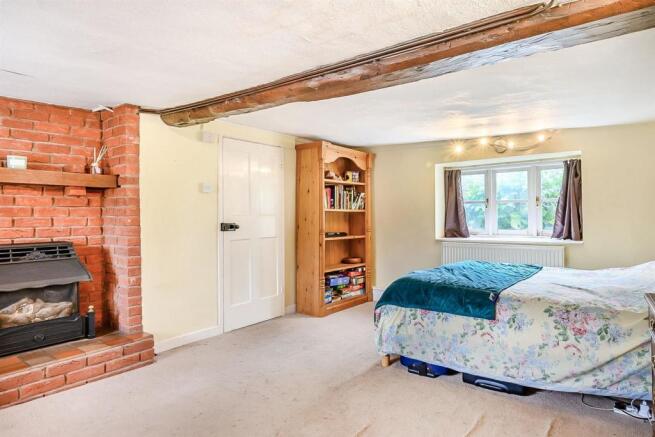 8516542-interior22.jpg