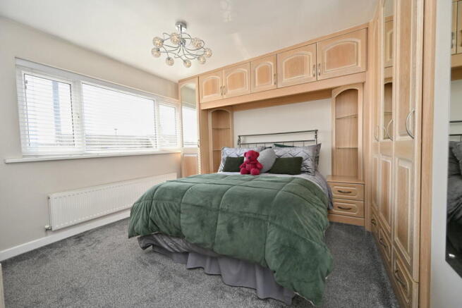3 bed Semi-Detached for sale Image 7
