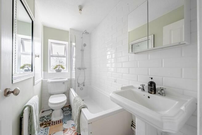 2 bed Semi-Detached for sale Image 10
