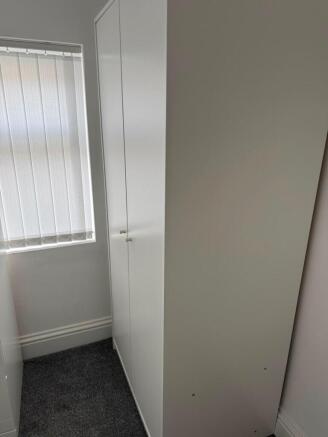 4 bed Terraced to rent Image 7
