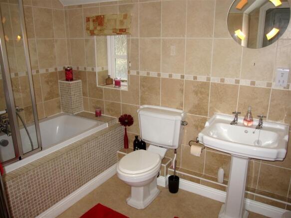 Photo 9