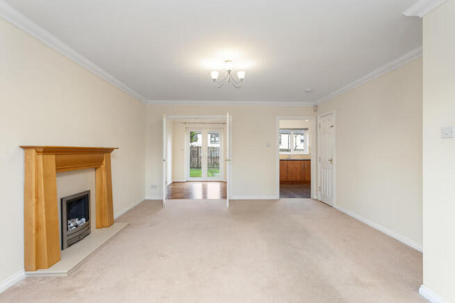 17 Harvie Gardens...