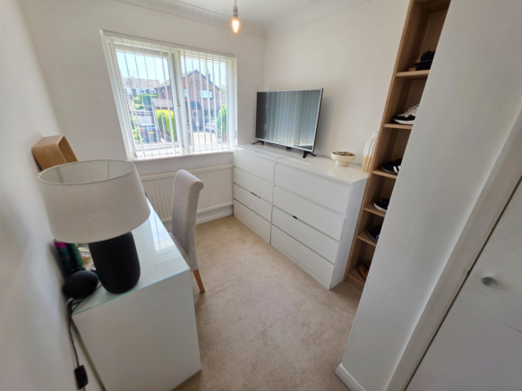 3 bed Semi-Detached for sale Image 11