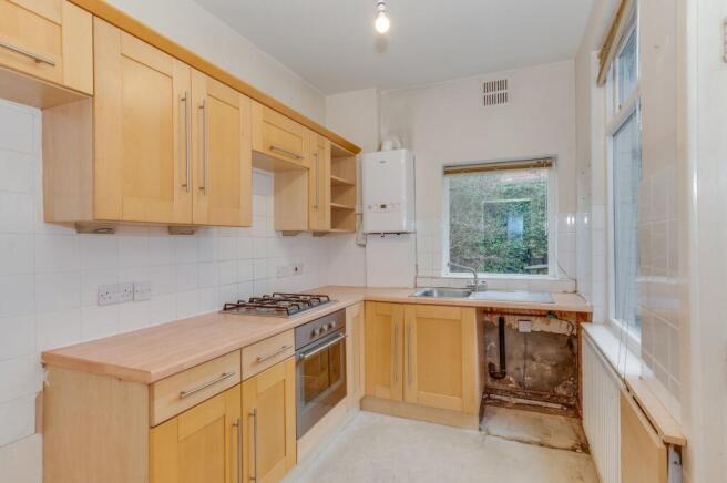 OFF SHOT KITCHEN, DINING ROOM AND LOUNGE