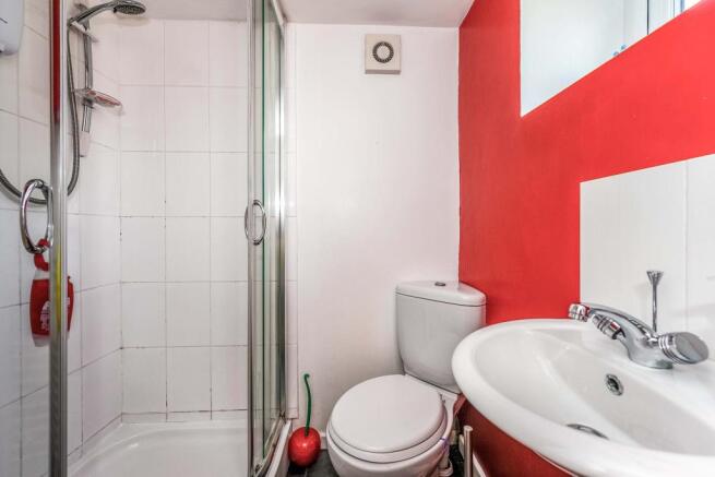 En Suite Shower Room