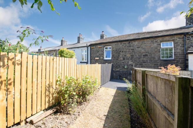 2 bed Terraced for sale Image 4