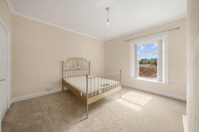 2 bed Terraced for sale Image 9