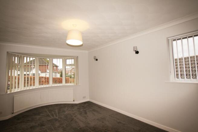 2 bed Detached Bungalow to rent Image 5