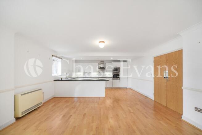 Langbourne Place, Is