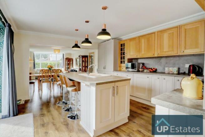 Living Kitchen Diner