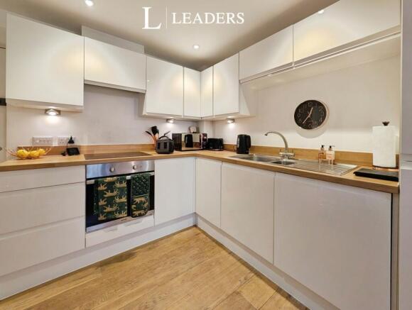 pbox-IMG.jpg