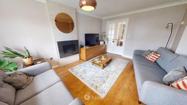 4 bed Detached for sale Image 3