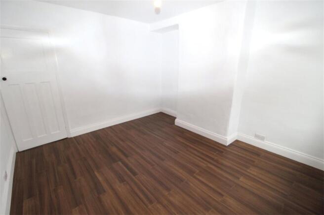 2 bed Terraced for sale Image 4