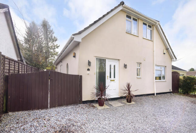 11 Clevedon Road