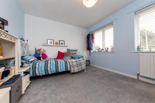 75 Willbury Hills Road (5 of 25).jpg