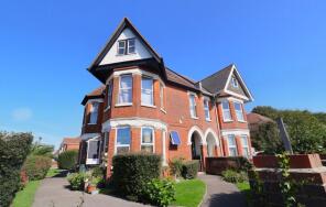 Flat 5, 54, Howard Road, Southampton SO15 5BL