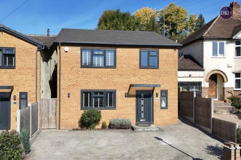 Rosecroft Drive, Nascot Wood