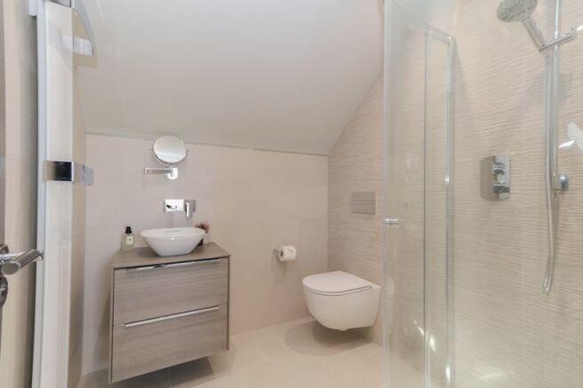 Second En-Suite