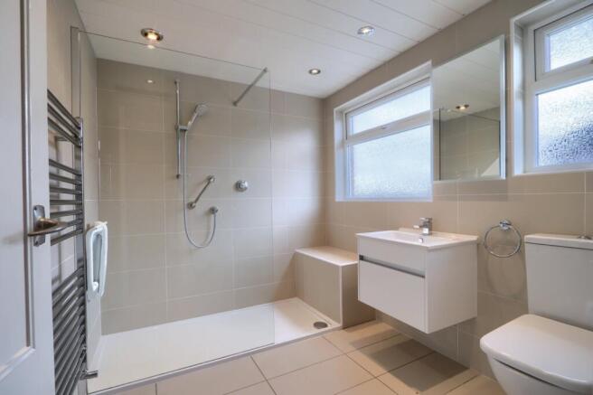 3 bed Semi-Detached for sale Image 10