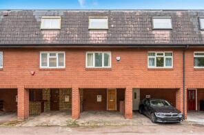 31, North Road, Colliers Wood, London SW19 1AQ