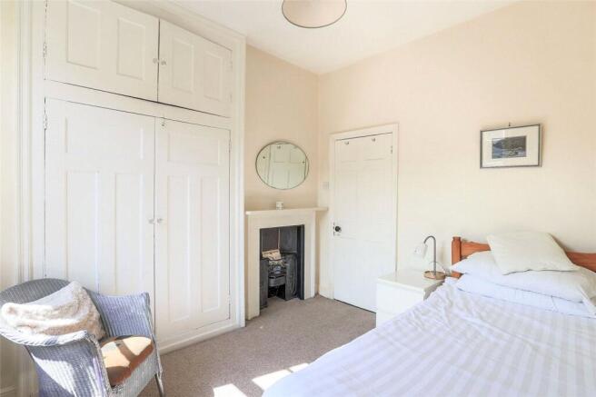 4 bed Semi-Detached for sale Image 9