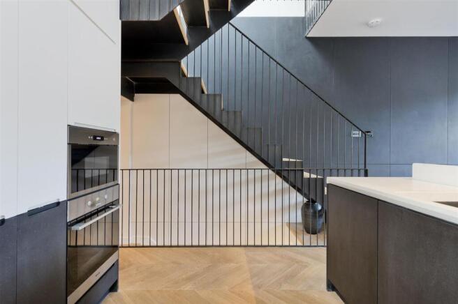 19b kelfield gdns-3231.jpg