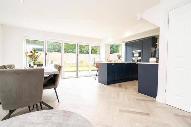 lounge to kitchen.jpg