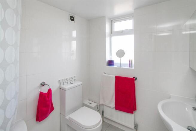 Family Bathroom.jpg