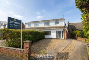 6, Findlay Crescent, New Waltham DN36 4QP