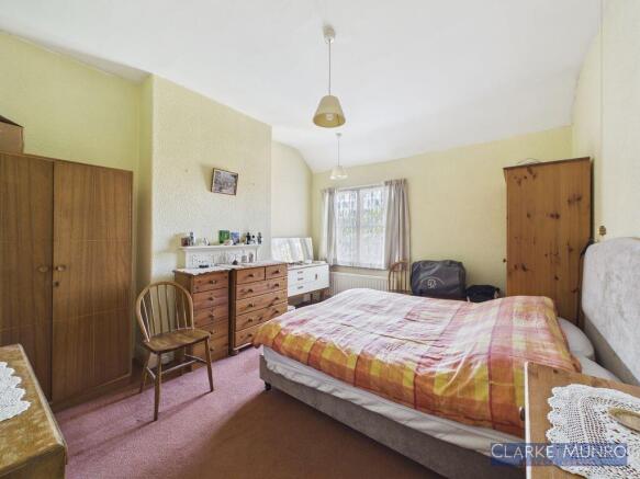 4 bed Semi-Detached for sale Image 9