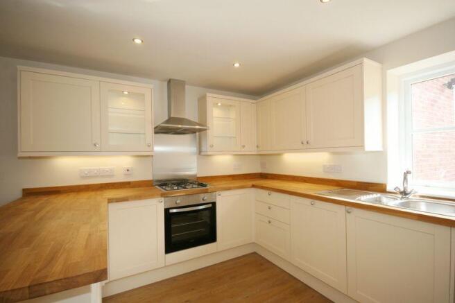 KITCHEN / DINER 1