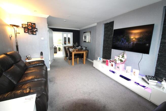 Lowther Drive, Leyland, Lancashire photo 2