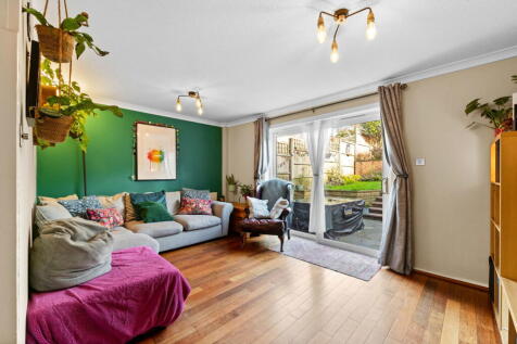 Plough Lane Close, Wallington, SM6 8JN