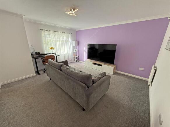 Living room A2.jpg