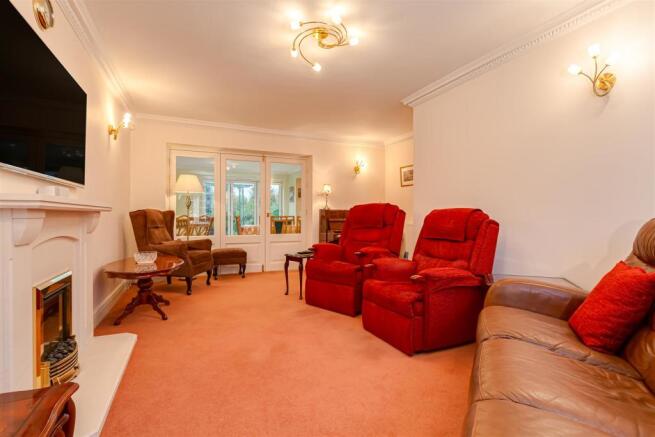 house-nork-way-banstead-128.jpg
