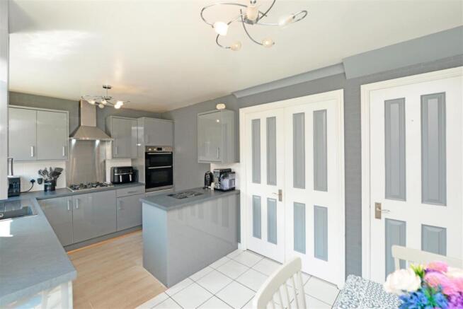 Fitted Dining Kitchen: