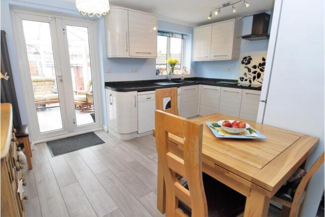 Kitchen / Diner
