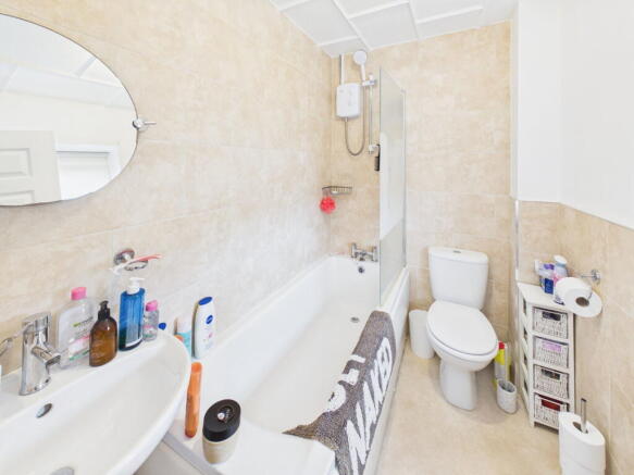 3 bed Detached for sale Image 5