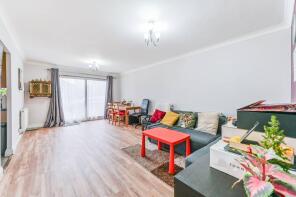 28, Fleetwood Close, Croydon CR0 5HD