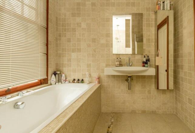 Photo 15