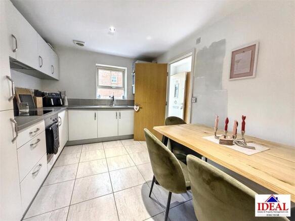 3 bed End of Terrace for sale Image 9