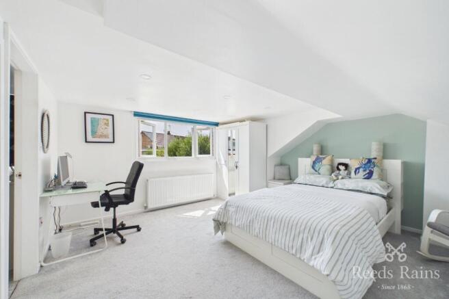3 bed Bungalow for sale Image 12