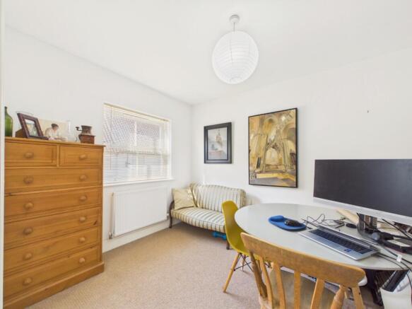 3 bed Terraced for sale Image 9