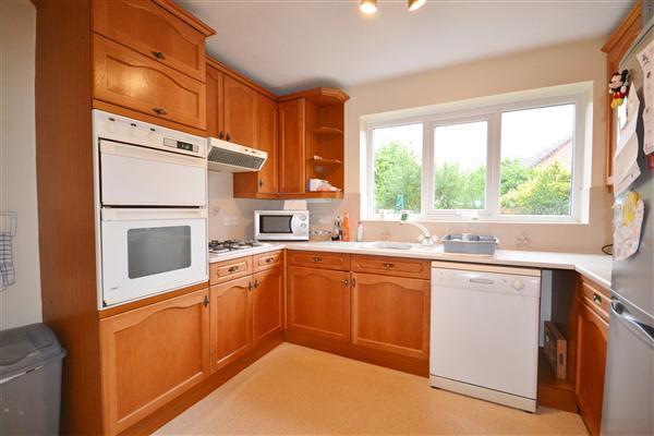 KITCHEN: