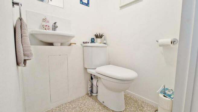 Cloakroom W/C