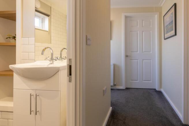 2 bed Park Home for sale Image 12